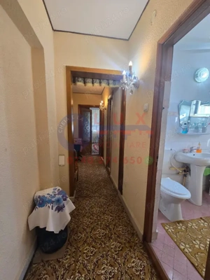 ID 4224 DE VÂNZARE   Apartament cu 4 camere, Strada Victoriei - imagine 8