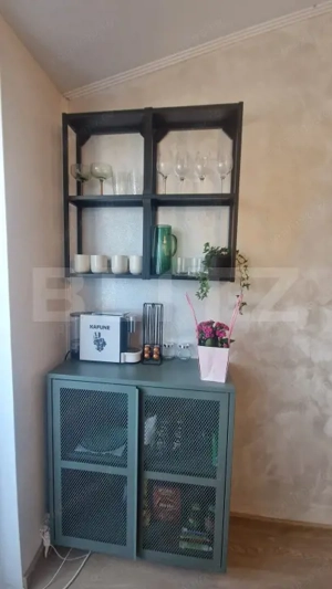 Apartament de lux intabulat ,c-tie noua , parcare 2 camere decomandat