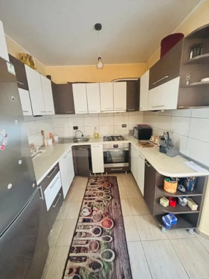 Casa cocheta, cu 4 camere, 130 mp - zona linistita  - imagine 6