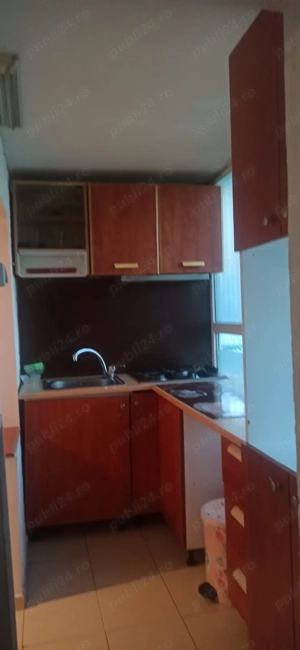 inchiriez apartament 2 camere