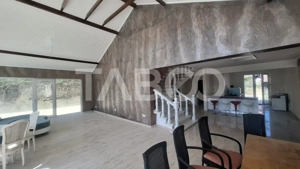 Casa de vanzare 405 mp utili 2 garaje 250 mp terase Slimnic Sibiu