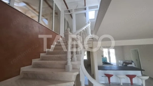 Casa de vanzare 405 mp utili 2 garaje 250 mp terase Slimnic Sibiu - imagine 9