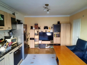 Apartament 3 camere-430 euro-Zona Spitalul Judetean - imagine 2