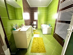 Casă superbă de vânzare – 380 mp utili, 1000 mp teren - imagine 7