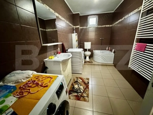 Casă superbă de vânzare – 380 mp utili, 1000 mp teren - imagine 14