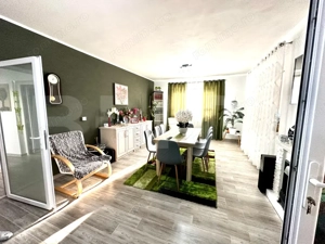 Casă superbă de vânzare – 380 mp utili, 1000 mp teren - imagine 3