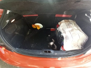 Peugeot 208, 1.6 Blue HDI - imagine 6 Peugeot 208, 1.6 Blue HDI - imagine 6