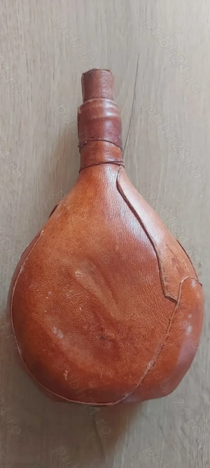 Sticla Souvenir Camel - Chile , Imbracata Piele 