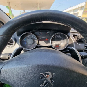 Vând urgent Peugeot 3008 2012  Hybrid  - imagine 6