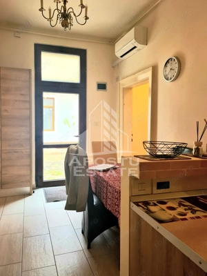 Apartament 2 camere central - imagine 3