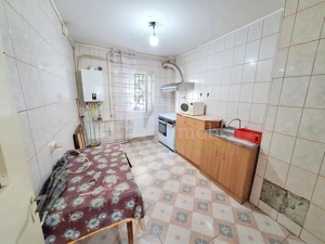 Apartament 3 decomandate, 2 bai, zona Narcisa