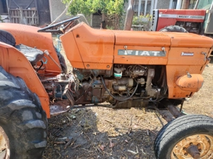 Vând tractor fiat 450  - imagine 4