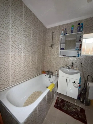 Casa cu trei camere avand 90mp suprafata utila, 1.200 mp teren, in zona Mehala  - imagine 12