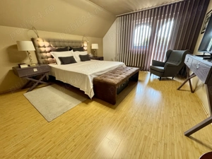 10.000 mp de teren, pădure proprie și o casă generoasă de 540 mp. - imagine 7