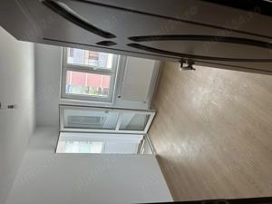 Apartament de vânzare cu 4 camere  - imagine 6