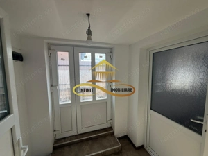 Casa de vanzare in Bacau Saucesti cu potential comercial - imagine 6