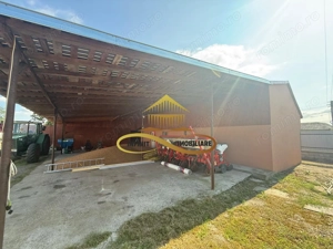 Casa de vanzare in Bacau Saucesti cu potential comercial - imagine 13