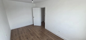 Propietar, vând apartament renovat, etaj 2, zona Terezian, str. Lungă. - imagine 3