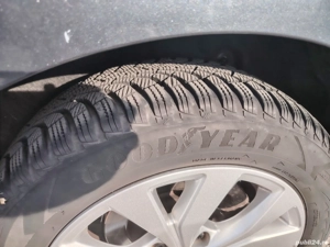 Renault Megane IV LIMITED Edition  - imagine 8