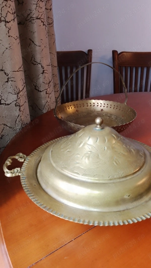 Fructiera cu capac alama