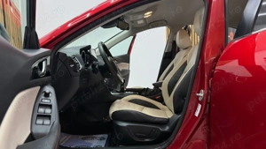 ** Mazda 3 ** - imagine 12