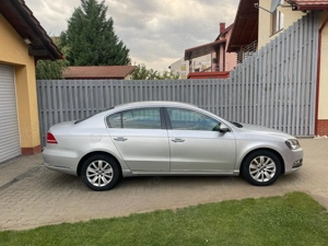 Volkswagen Passat 2.0 TDI, berlină, 2013, CLIMATRONIC dublu, ÎNCĂLZ. SCAUNE - imagine 4