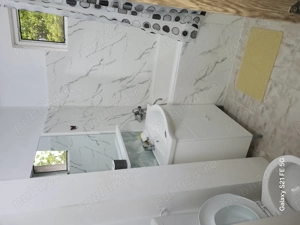 Apartament cu 2 camere de închiriat