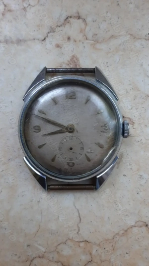 Ceas mecanic elvetian foarte antic, Ostara