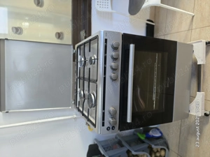 Vând aragaz cu aprindere electrica inox