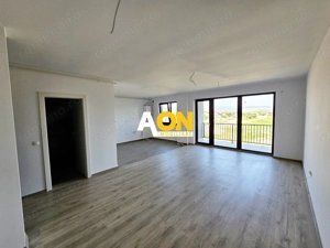 Apartament 3 camere, 82 mp, Transalpina, etaj 2, parcare inclusă