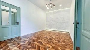 Apartament ultracentral - imagine 2