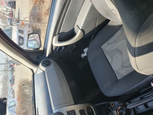 Vând Dacia sandero  - imagine 3