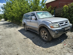 Mitsubishi pajero 7 locuri, 2006,  - imagine 3 Mitsubishi pajero 7 locuri, 2006,  - imagine 3