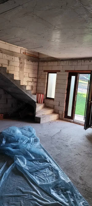 Casa de vanzare in Carjiti,la 10 km de Deva  - imagine 2