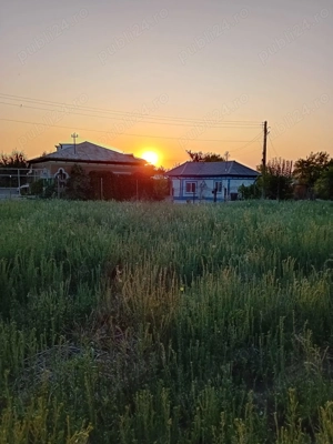 Vânzare teren intravilan 