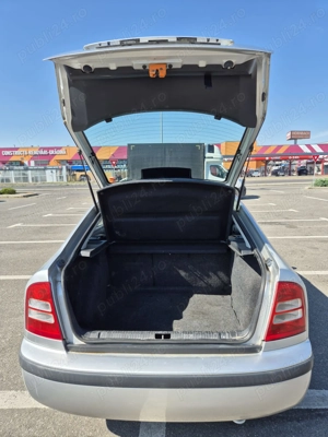 Vând Skoda Octavia 2004 - imagine 2