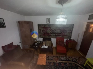  Casă tradițională de vânzare în comuna Podoleni, jud. Neamț - imagine 14