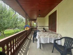  Casă tradițională de vânzare în comuna Podoleni, jud. Neamț - imagine 3