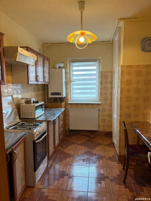 Închiriez apartament cu 3 camere, Strand - imagine 2