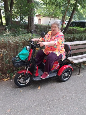 Vand mototociclu, este nou - imagine 2