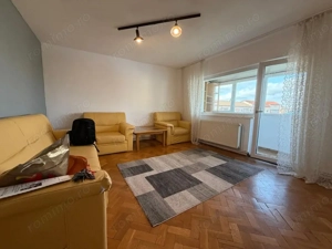 Apartament spatios, decomandat, 3 camere + dressing - Sagului - imagine 2 Apartament spatios, decomandat, 3 camere + dressing - Sagului - imagine 2