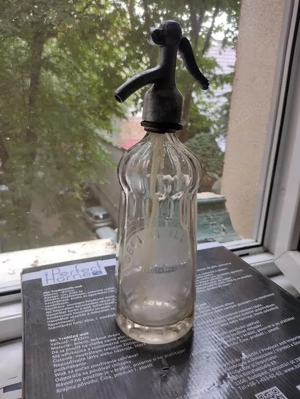 Sifon vechi de colectie, din sticla Gellai Illes Nagyvarad (Oradea)