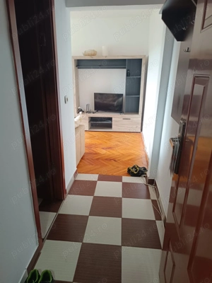 Proprietar închiriez apartament cu 2 camere Sagului 