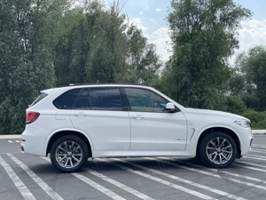 Bmw X5 2014 motoriza 3.0d 258 CP cu o singura turbina, cel mai fiabil motor - imagine 10