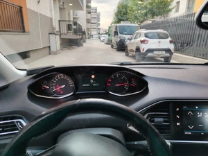 Vând Peugeot 308 hdi 2017 10  - imagine 2