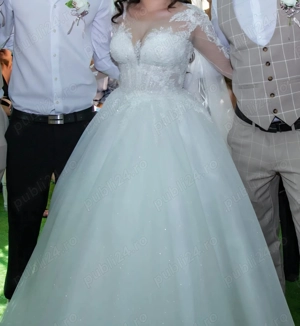 Vând rochie de mireasa în stare foarte bună  - imagine 4