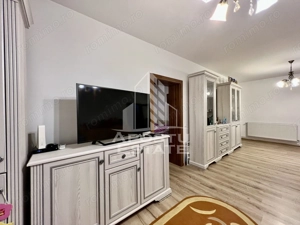 Casa individuala renovata, 2 fronturi stradale, centrala proprie - imagine 3 Casa individuala renovata, 2 fronturi stradale, centrala proprie - imagine 3