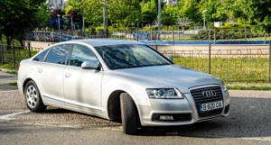 Audi A6 din 2009 - imagine 3