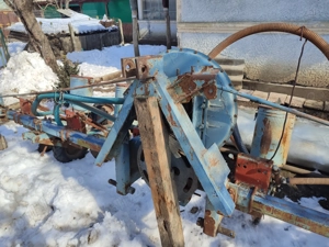 Remorcă, semănătoare de porumb și prășitoare - imagine 6