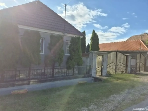 casă de vânzare Lugașu de jos  - imagine 9